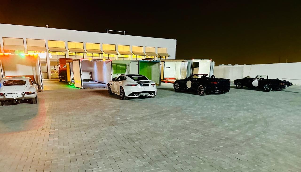   سطحة مغلقة الرياض